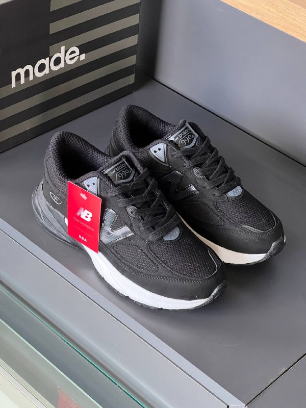 Men's Sneakers — TGl0wNjcUEcm