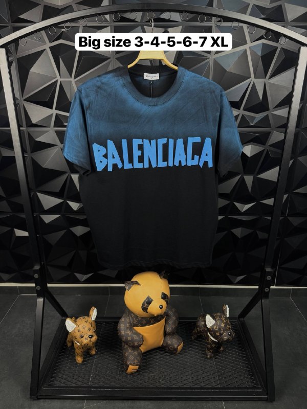 Apparel — TGlB09sCnZ8a