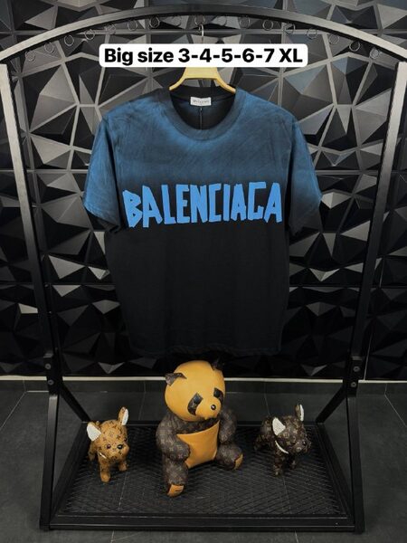 Apparel — TGlB09sCnZ8a