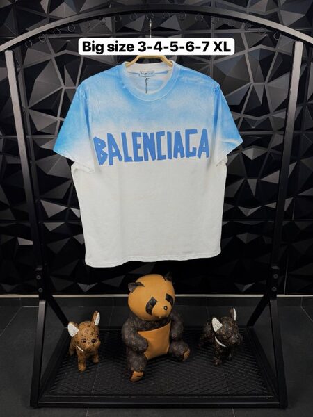 Apparel — TGlB09sCnZ8a view 2