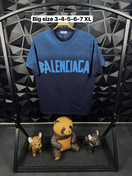 Apparel — TGlB09sCnZ8a view 3