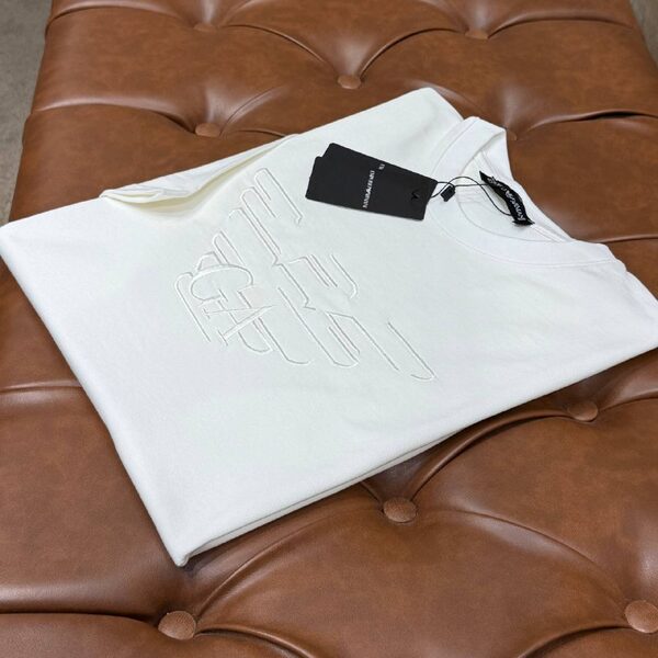 Apparel — TGlGCNNOc9lH view 4