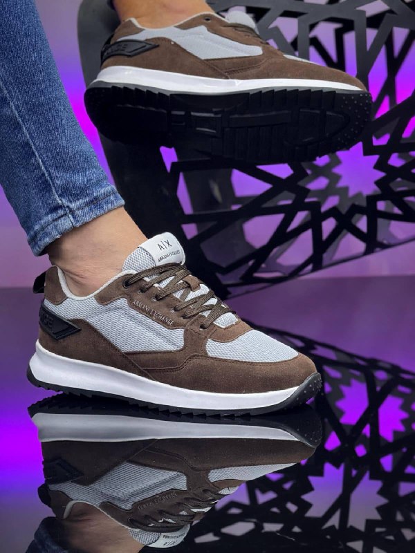 Men's Sneakers — TGlQ-GvyoNYw