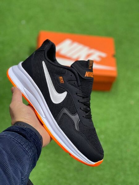 Men's Sneakers — TGlQ-GvyoNYw view 7