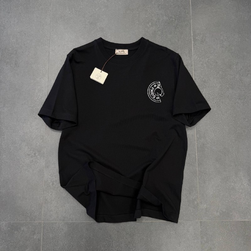 Apparel — TGlQzA13uMsR