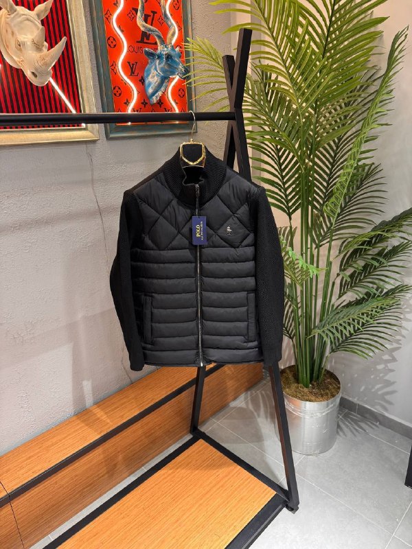 Apparel — TGlSjwzhj_iI