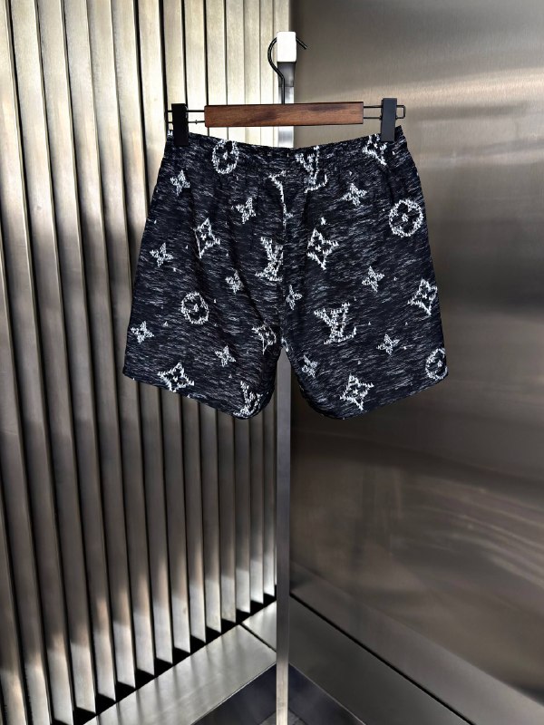 Apparel — TGlT08Lt7yJ1 view