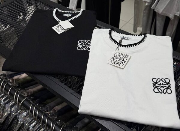 Apparel — TGlVm7xhJjIp view 4
