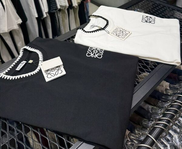 Apparel — TGlVm7xhJjIp view 5