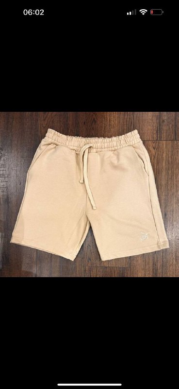 Apparel — TGlY93cKwqjG view