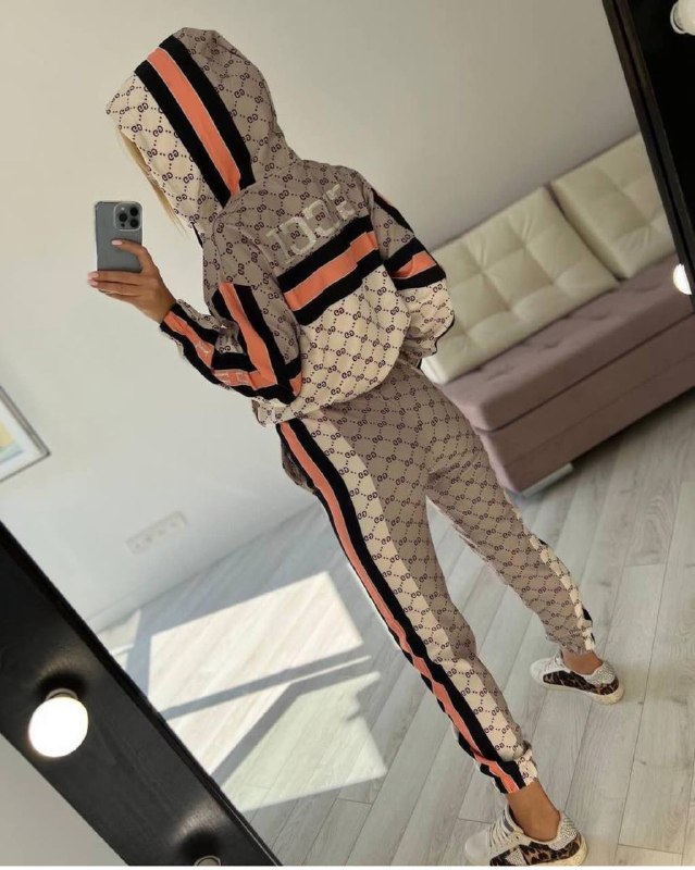 Apparel — TGlYAdI0H--M view