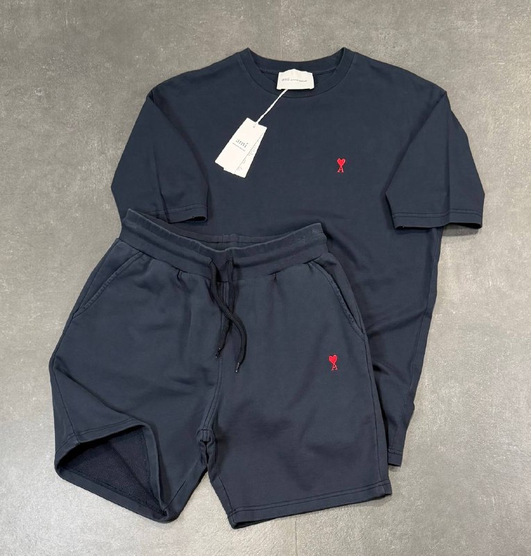 Apparel — TGlb8yhagSUc view