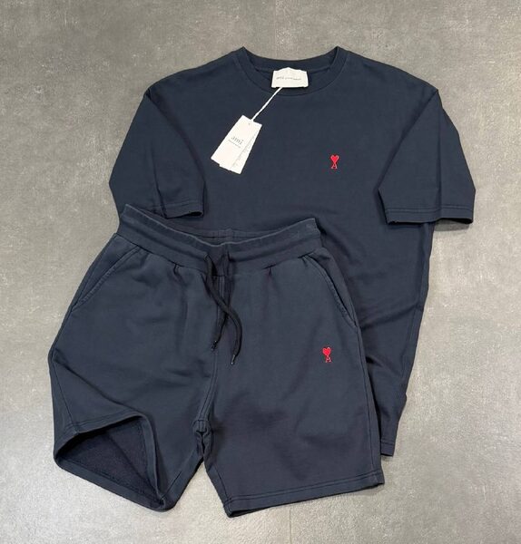 Apparel — TGlb8yhagSUc view 2