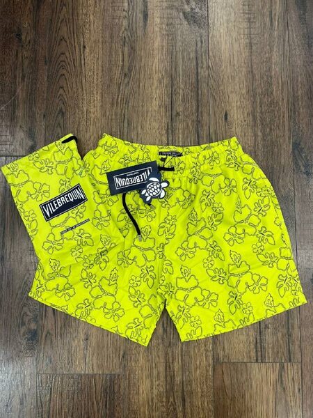 Apparel — TGldEBYIFgzQ view 3