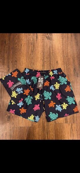 Apparel — TGldEBYIFgzQ view 4