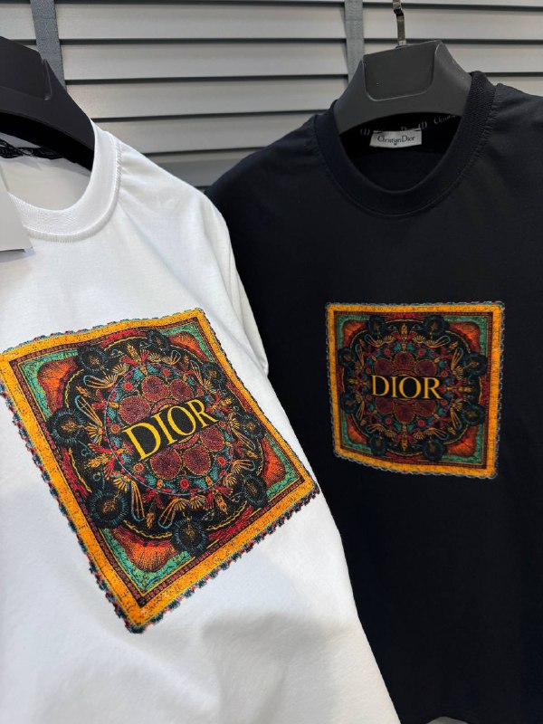 Apparel — TGlgFtivkJg2