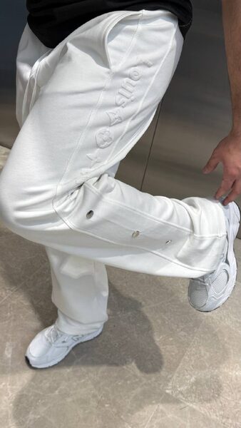 Apparel — TGlgYj8UFLbh view 3