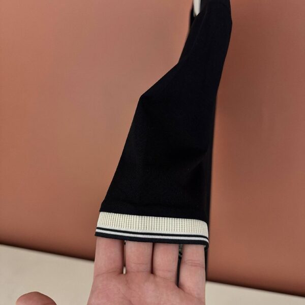 Apparel — TGlm3zpDuumf view 8