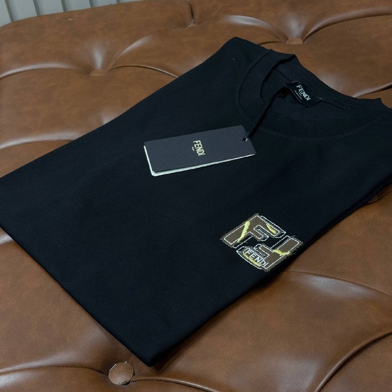 Apparel — TGlo6YolhOy4