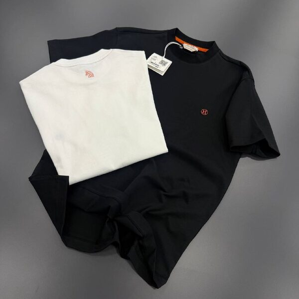 Apparel — TGloKLYpGTTn view 3