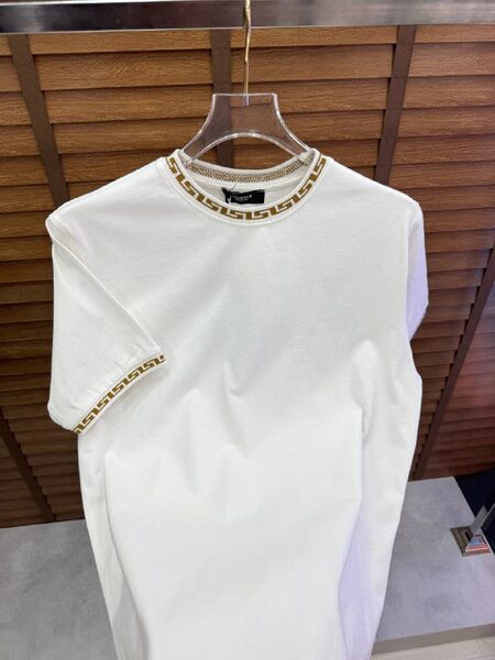Apparel — TGlqP7W-RCG5 view 2