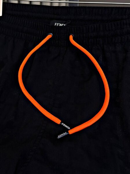 Apparel — TGlyh4jPNDDL view 3