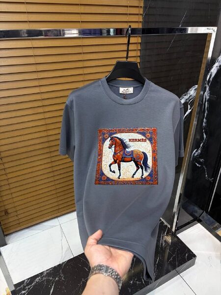 Apparel — TGm0od3Cs1KV view 2