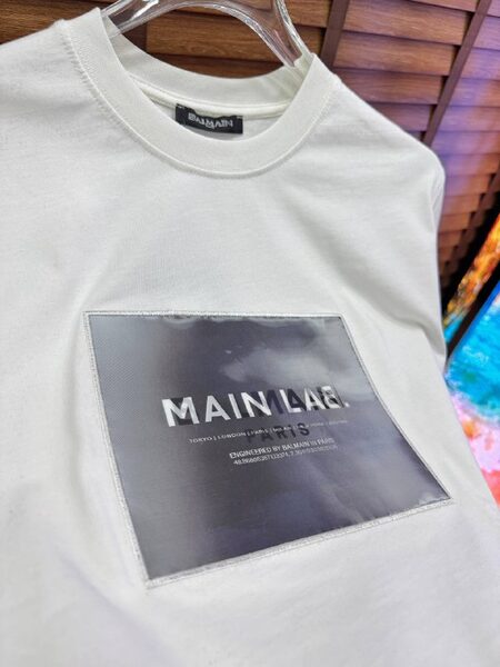 Apparel — TGm1DGqrOKG_