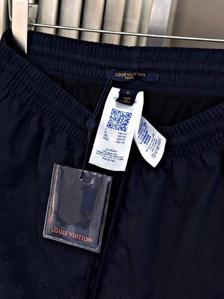 Apparel — TGm218am1q9S view 5