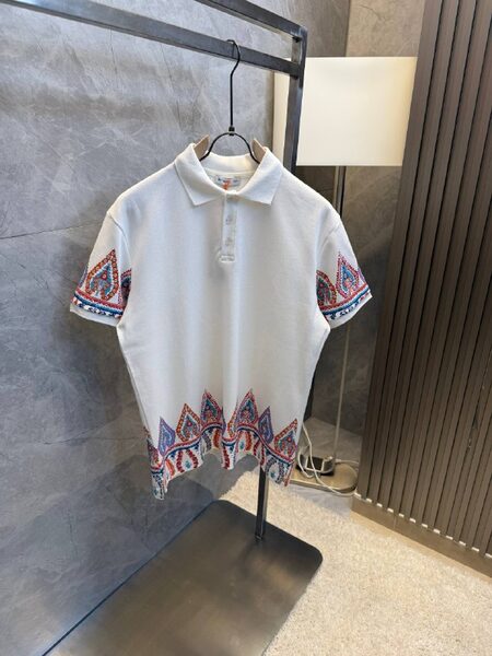 Apparel — TGm29wQtFaYG view 2