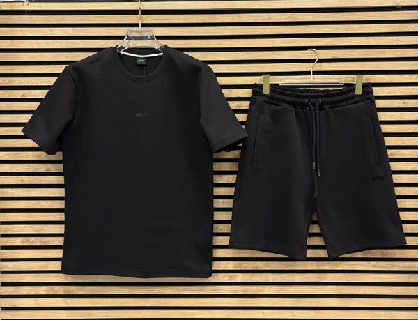 Apparel — TGm4m_m9Z-D8 view 3