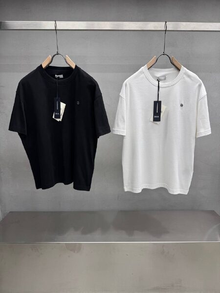 Apparel — TGm5BCFT7y3y