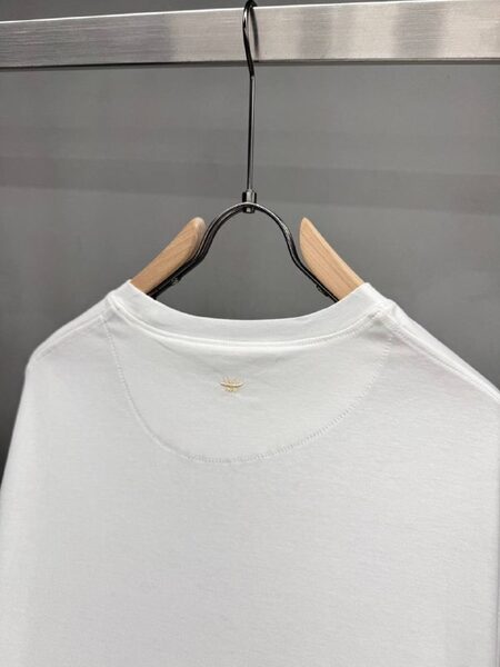 Apparel — TGm5BCFT7y3y view 5