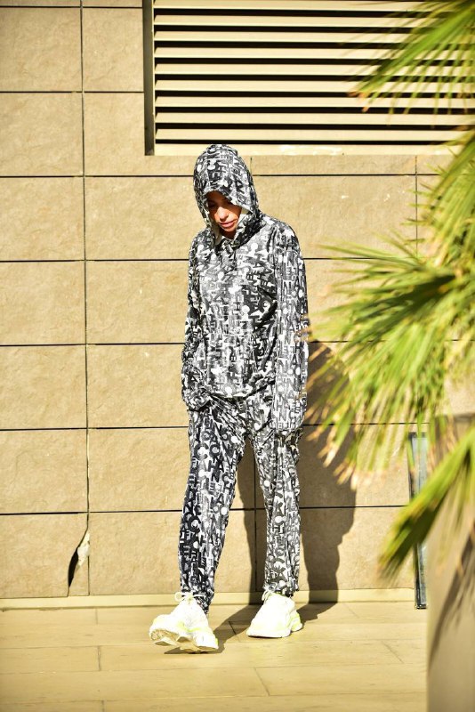 Apparel — TGm8FMME5nMw view