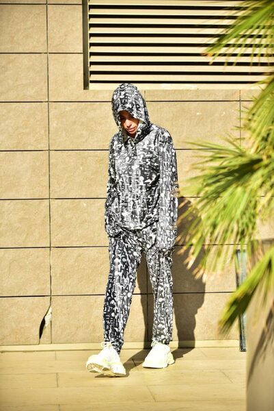 Apparel — TGm8FMME5nMw view 2