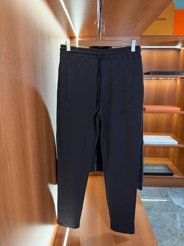 Apparel — TGm8iFKNF8MS view