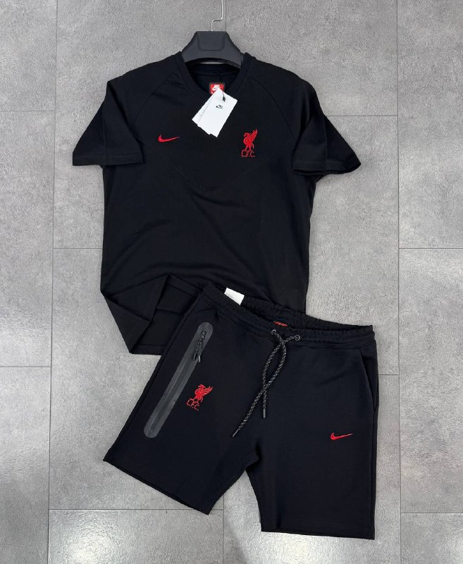 Apparel — TGmAeMGsK0J_