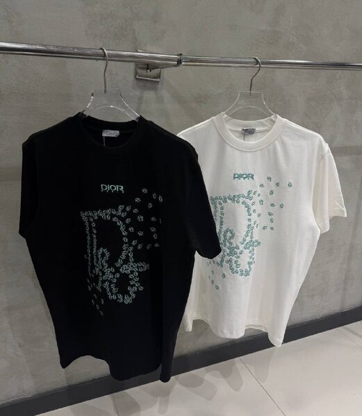 Apparel — TGmCCc61Ela9 view 2
