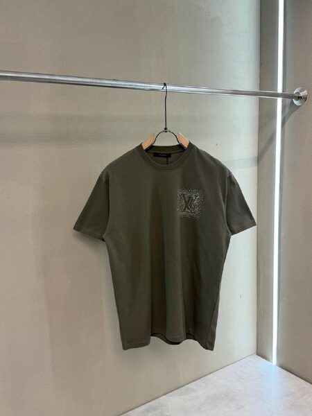 Apparel — TGmDliQS72Mo view 4