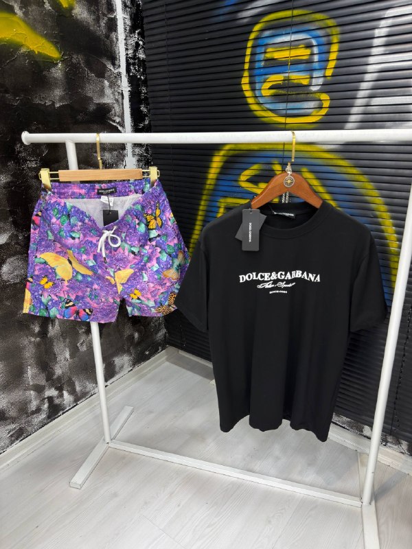 Apparel — TGmGPWp7NxJO view