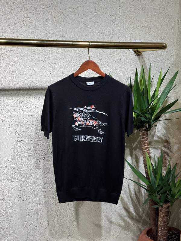 Apparel — TGmHRqZUSbll