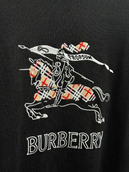 Apparel — TGmHRqZUSbll view 2
