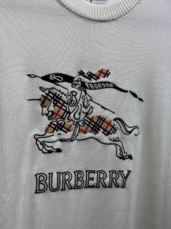 Apparel — TGmHRqZUSbll view