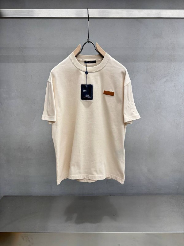 Apparel — TGmJnyllycSm view
