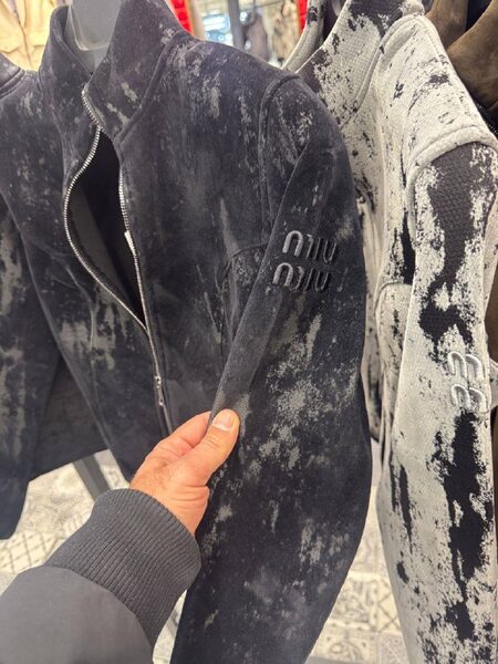 Apparel — TGmQBUI3jUSZ view 2