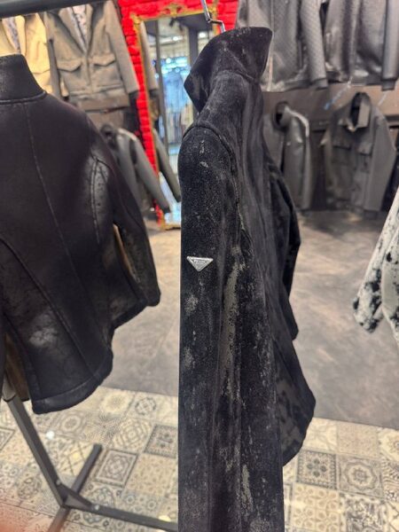 Apparel — TGmQBUI3jUSZ view 4