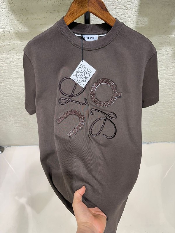 Apparel — TGmXcd1lXAL7 view