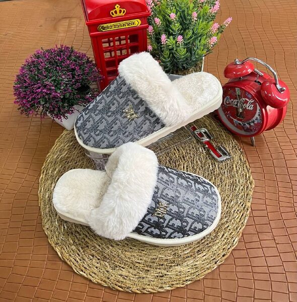 Women's Shoes — TGm_O6uIKytM view 5