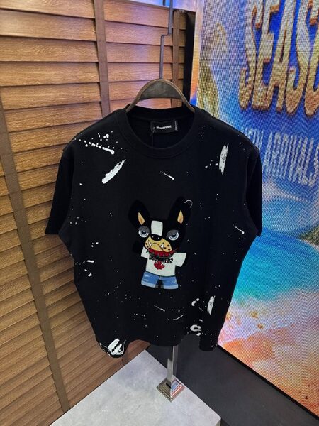 Apparel — TGmiV4f7tU7Q