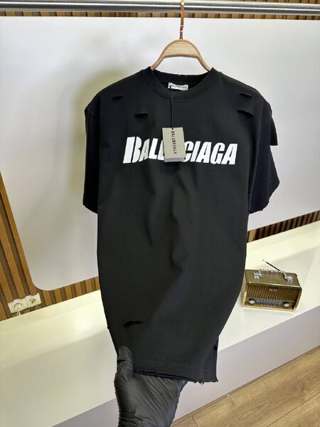 Apparel — TGmkvlc8HO9- view 3